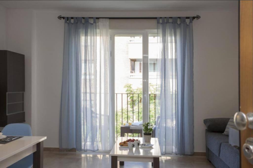 Cozy Flat Near Torres De Serrano Apartament
