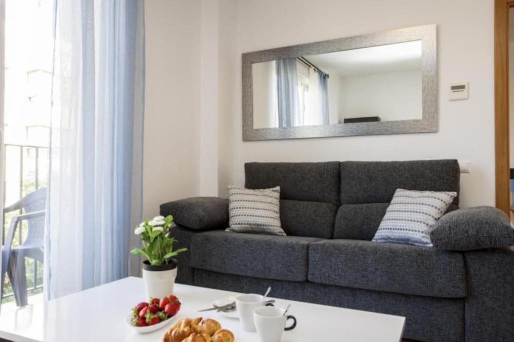 Cozy Flat Near Torres De Serrano Appartement