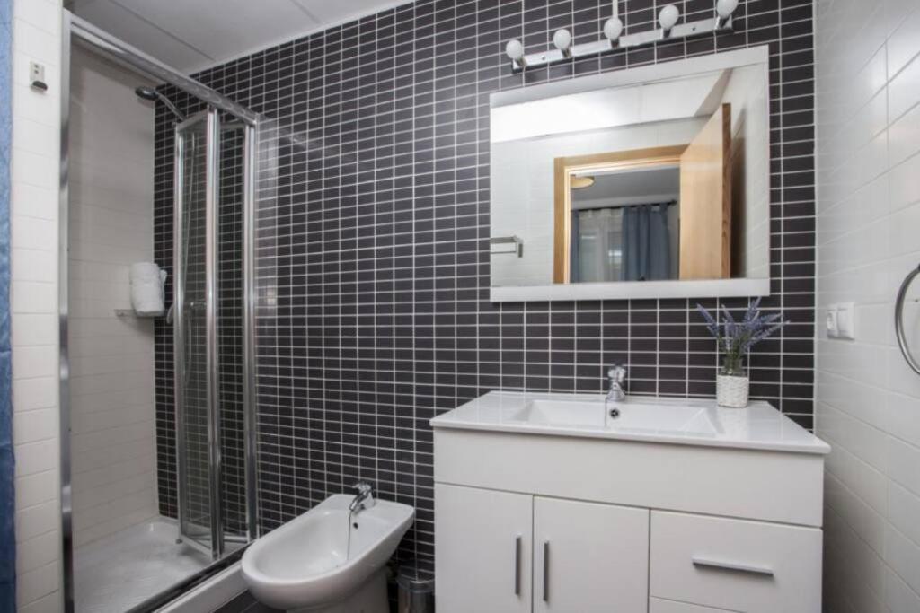 Appartement Cozy Flat Near Torres De Serrano Valence